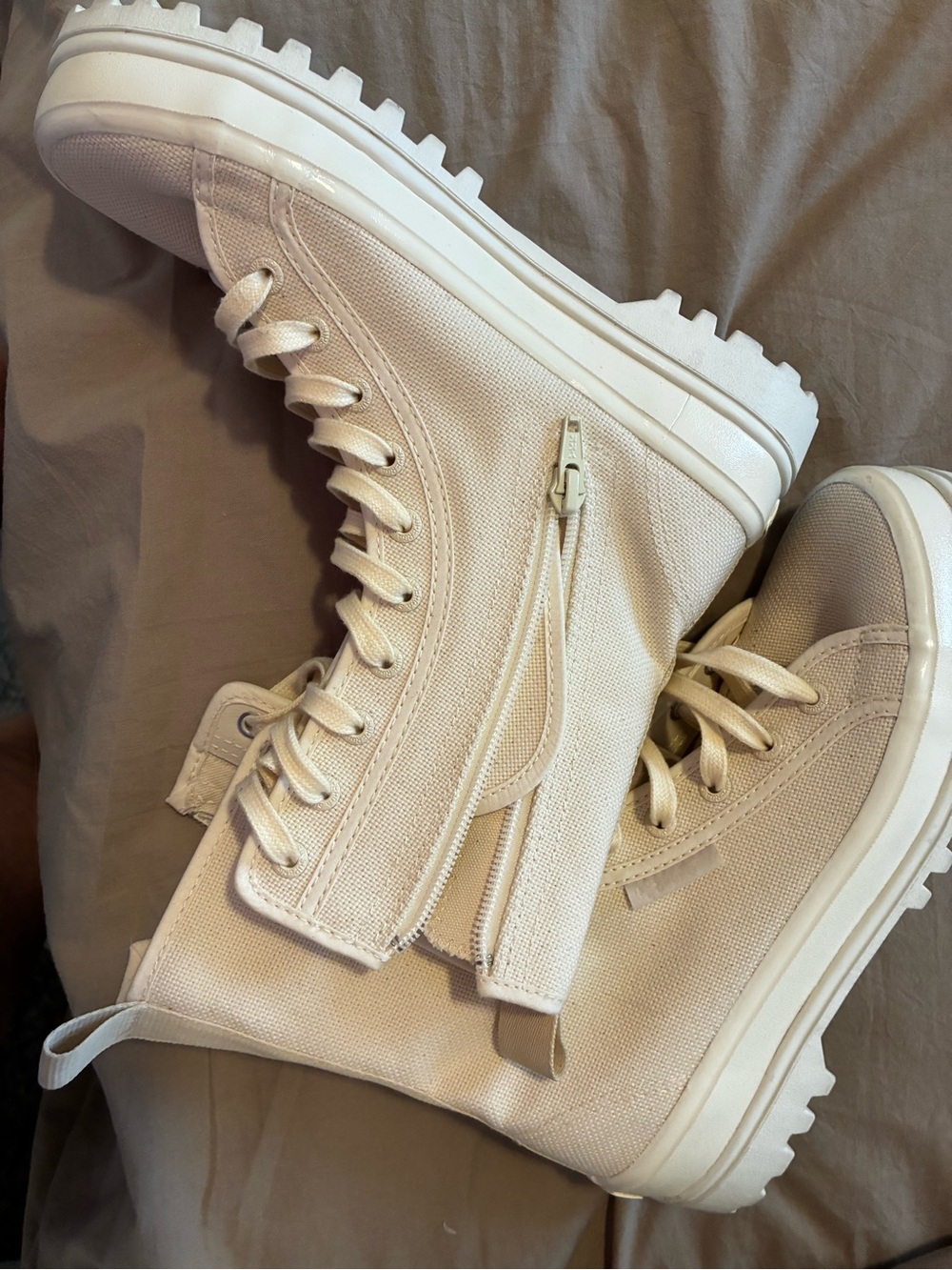 Superga Cream Canvas Lace-Up Combat Boots with Side Zipper SZ 7